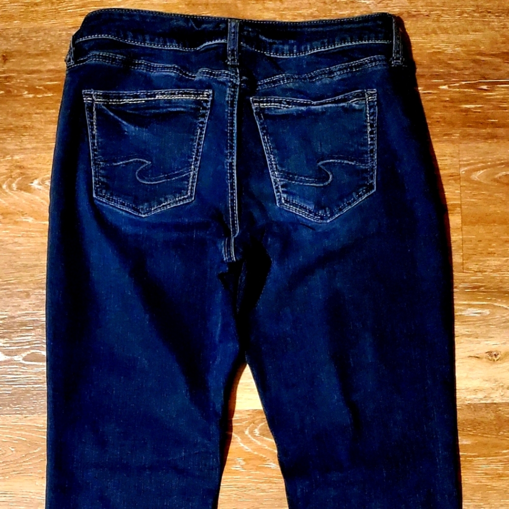 Silver Suki Mid Rise Slim Boot Cut Stretch Jeans